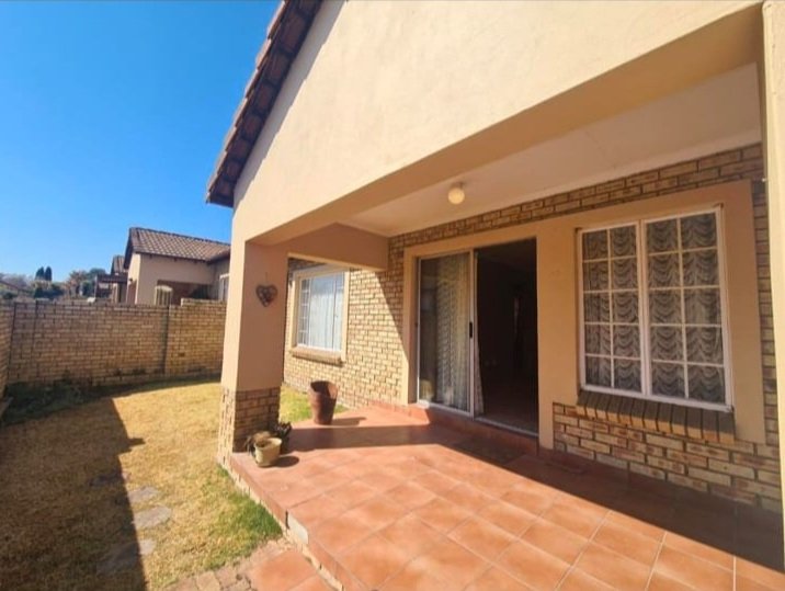 2 Bedroom Property for Sale in Sasolburg Ext 11 Free State